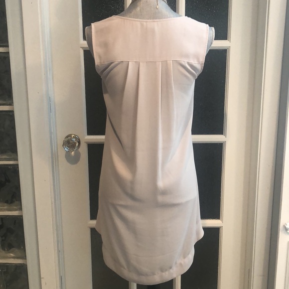 H&M Cream Dress Top - Picture 2 of 2